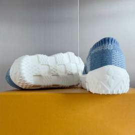 Picture of Louis Vuitton Shoes _SKULVsz39-45416190.5cmmnf1010